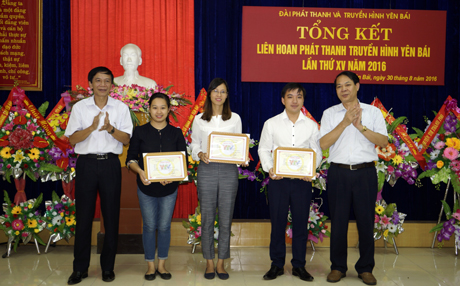 Các tác giả đoạt giải tại Liên hoan Phát thanh - Truyền hình Yên Bái lần thứ XV.